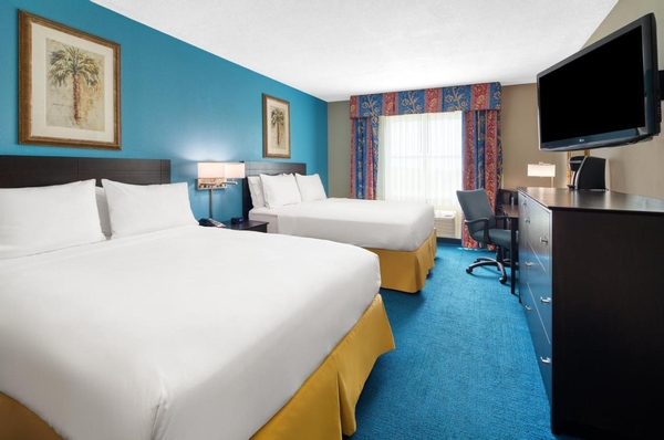 Holiday Inn Express & Suites Miami Kendall by IHG Image #11 Holiday Inn Express & Suites Miami Kendall by IHG Image #11