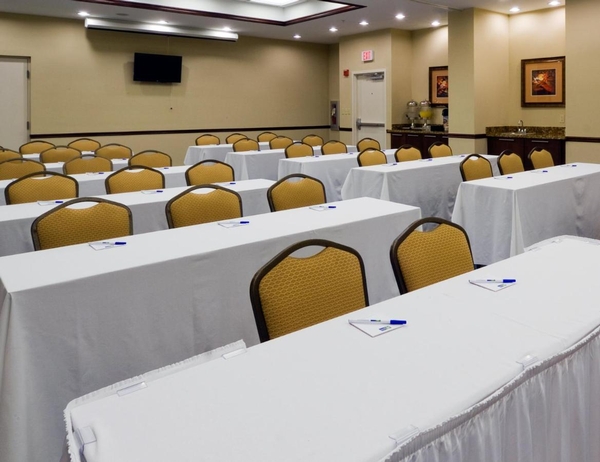 Holiday Inn Express & Suites Miami Kendall by IHG Image #16 Holiday Inn Express & Suites Miami Kendall by IHG Image #16
