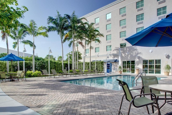 Holiday Inn Express & Suites Miami Kendall by IHG Image #17 Holiday Inn Express & Suites Miami Kendall by IHG Image #17