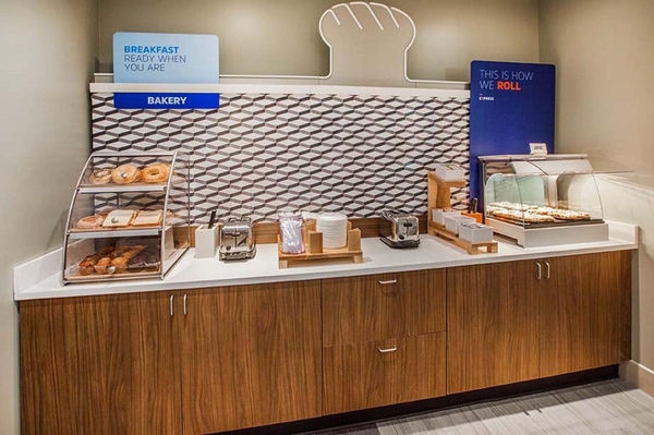 Holiday Inn Express & Suites Miami Kendall by IHG Image #25 Holiday Inn Express & Suites Miami Kendall by IHG Image #25