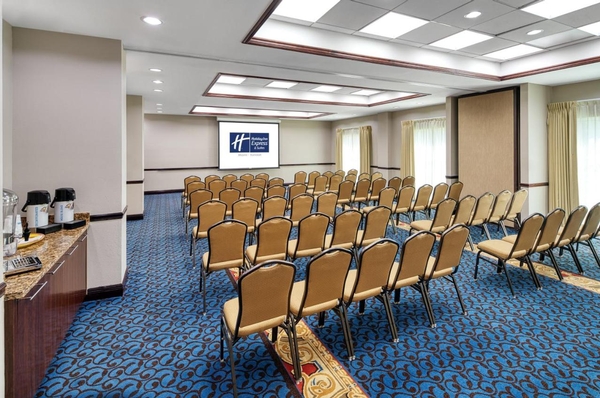 Holiday Inn Express & Suites Miami Kendall by IHG Image #31 Holiday Inn Express & Suites Miami Kendall by IHG Image #31