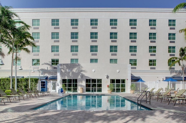 Holiday Inn Express & Suites Miami Kendall by IHG Image #34 Holiday Inn Express & Suites Miami Kendall by IHG Image #34
