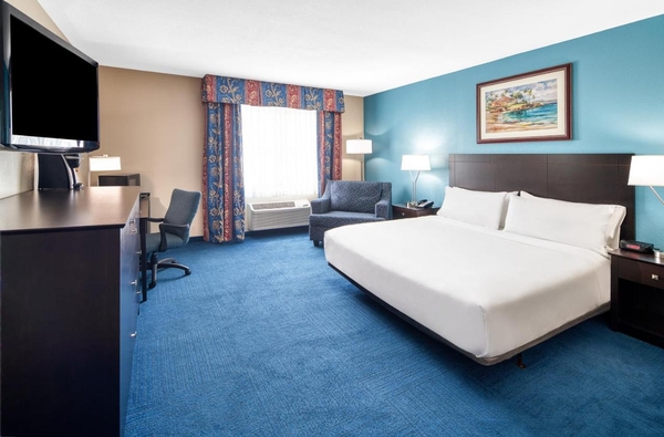 Holiday Inn Express & Suites Miami Kendall by IHG Image #37 Holiday Inn Express & Suites Miami Kendall by IHG Image #37