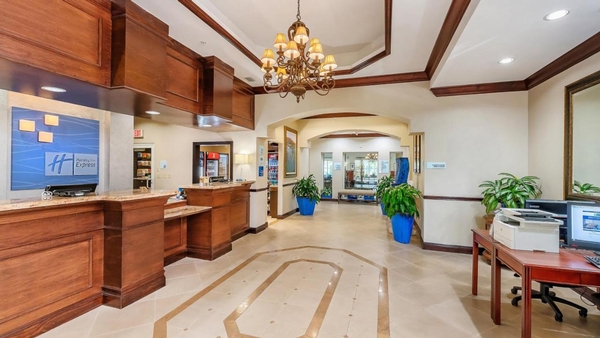 Holiday Inn Express & Suites Miami Kendall by IHG Image #38 Holiday Inn Express & Suites Miami Kendall by IHG Image #38