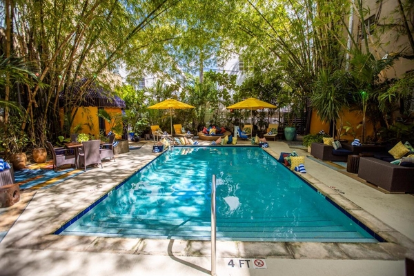 Riviera Suites Image #19