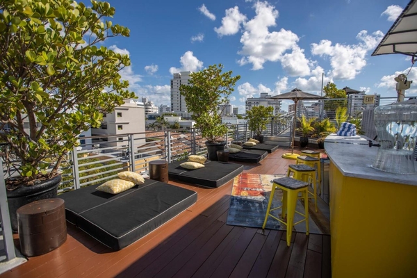 Riviera Suites Image #38