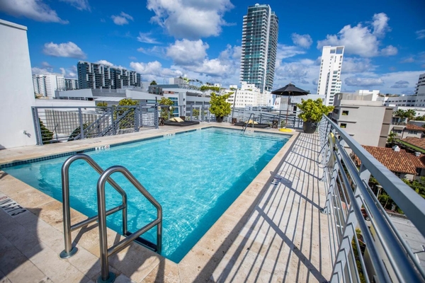 Riviera Suites Image #44