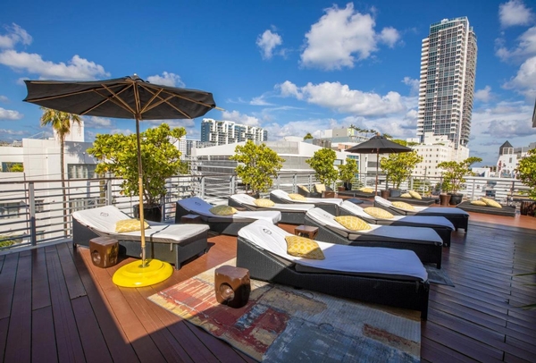 Riviera Suites Image #46
