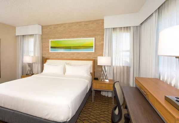 Holiday Inn Miami Beach-Oceanfront by IHG Image #17