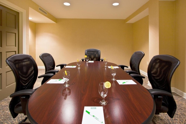 Holiday Inn Miami Beach-Oceanfront by IHG Image #20