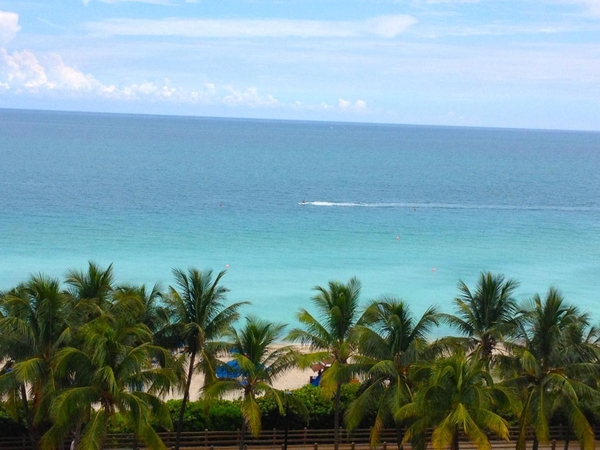 Holiday Inn Miami Beach-Oceanfront by IHG Image #27