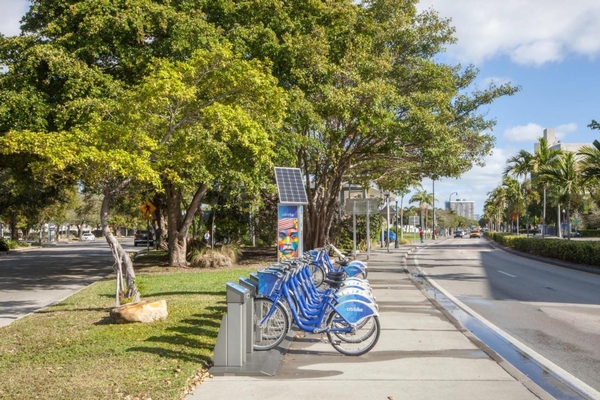Holiday Inn Miami Beach-Oceanfront by IHG Image #43