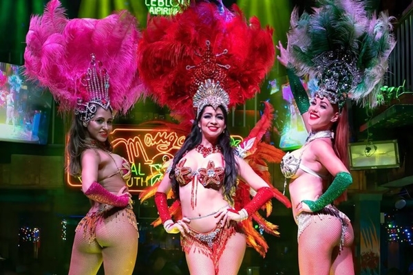 Mango's Tropical Cafe South Beach: Dinner & Show Image #3